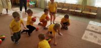 Сценарий спортивного праздника «День мяча»  для 2 младшей группы